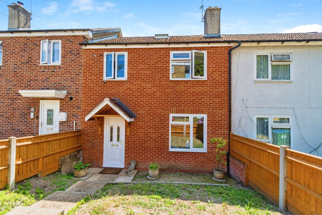 Property photo 1 of 16