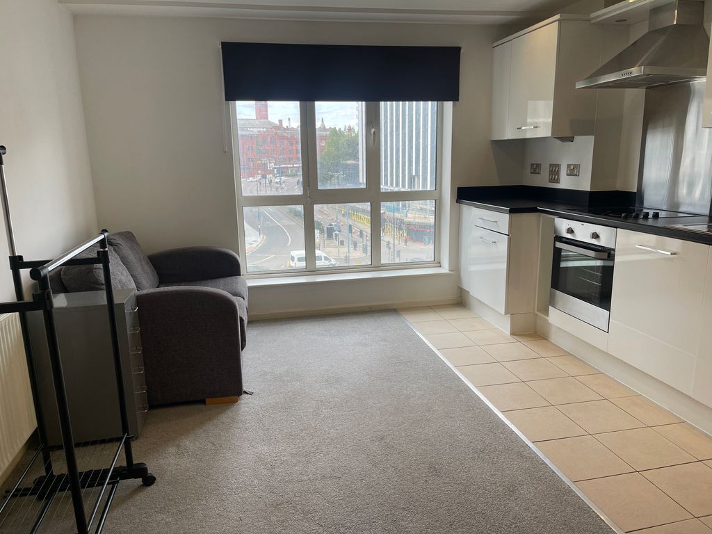 Property photo 1 of 6
