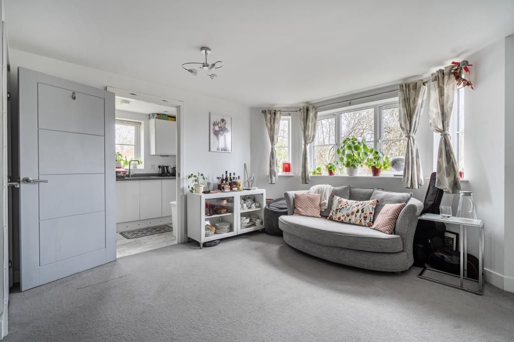 Property photo 3 of 18 Reception Room