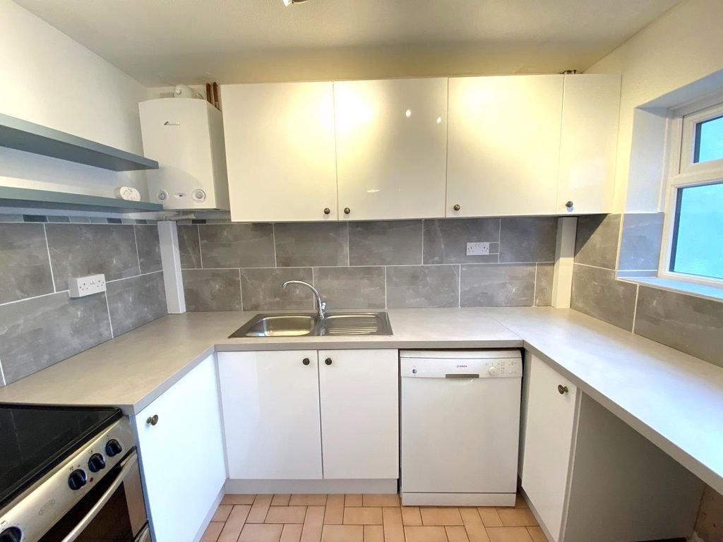 Property photo 3 of 7 Image