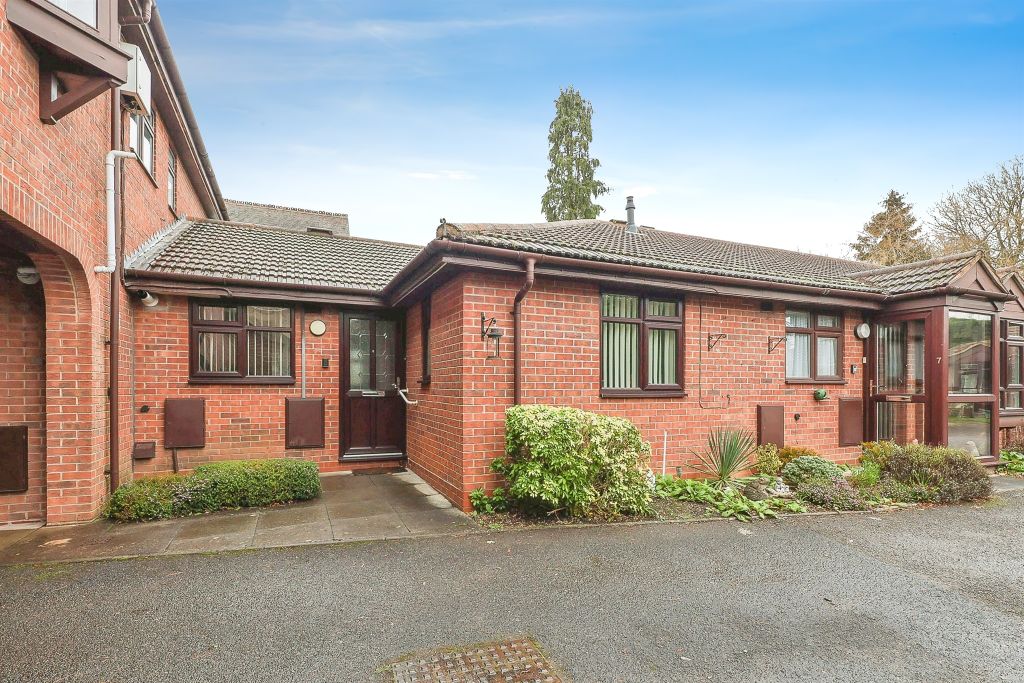 Property photo 1 of 17