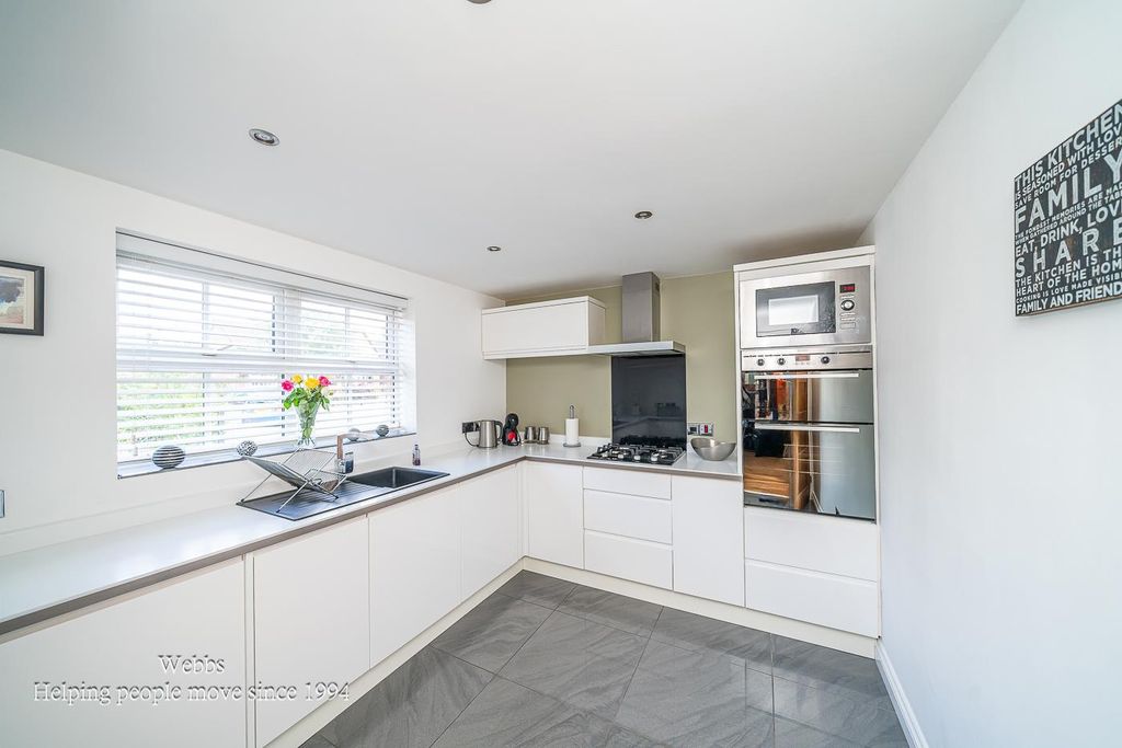 Property photo 3 of 29 Webbs-9 Copy.Jpg