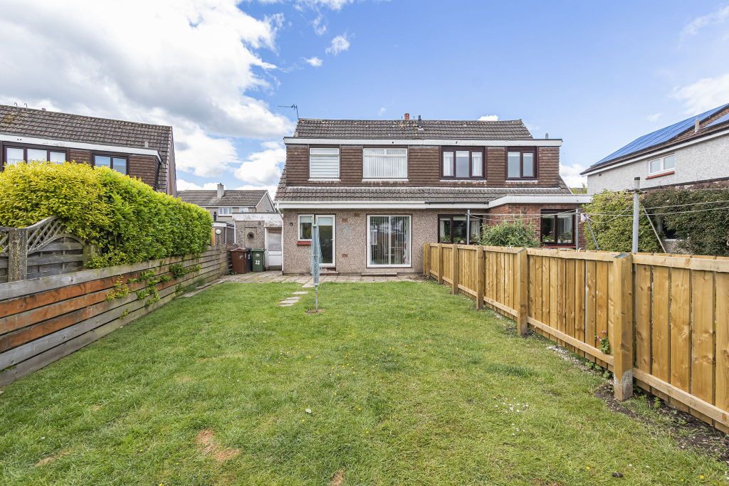 Property photo 2 of 13