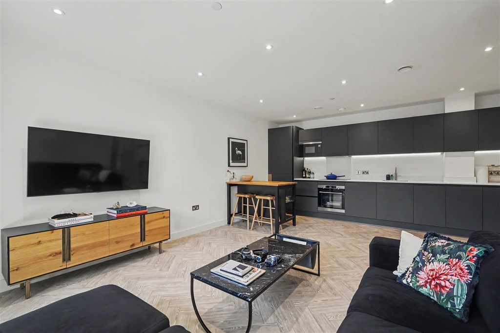 Property photo 2 of 10 2.Jpg