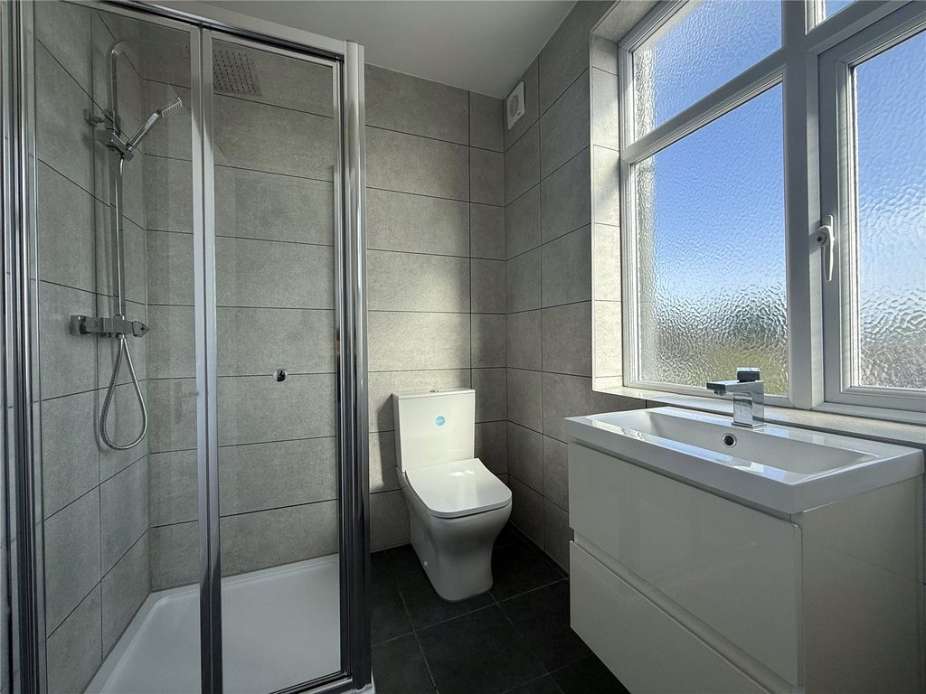 Property photo 2 of 4 Picture No. 04
