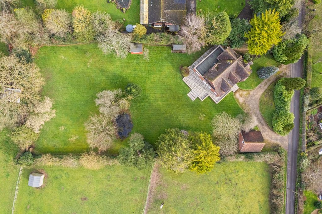 Property photo 3 of 28 Picture 3