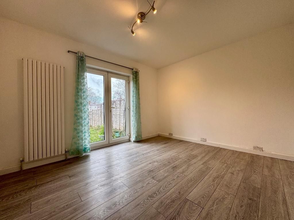 Property photo 2 of 17 Photo 2