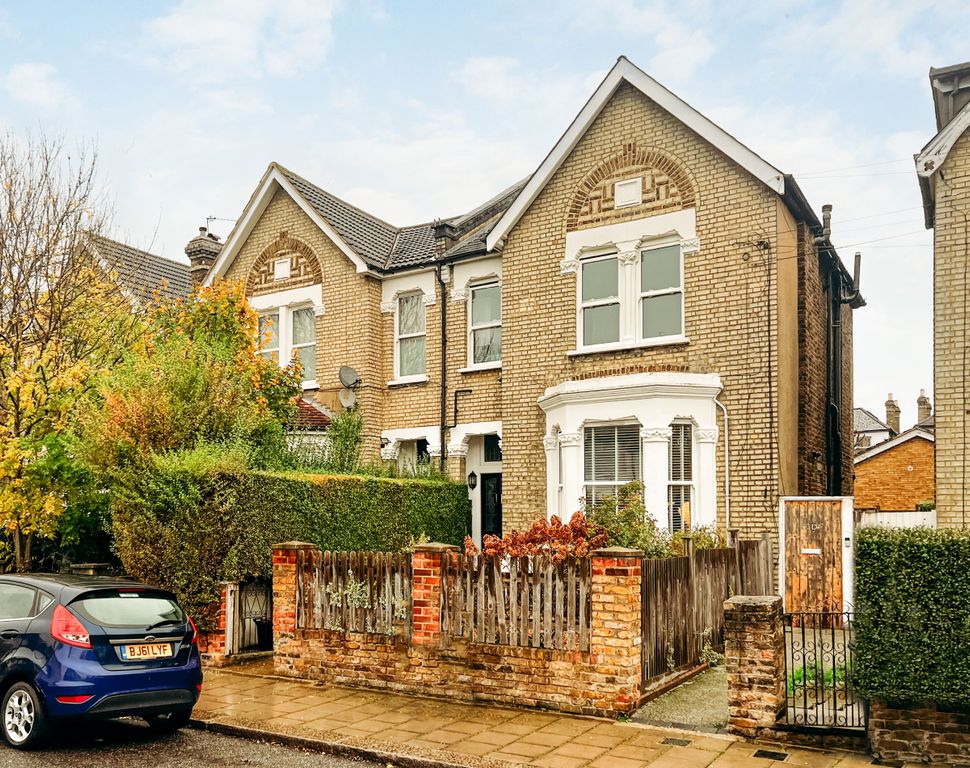 Property photo 1 of 12