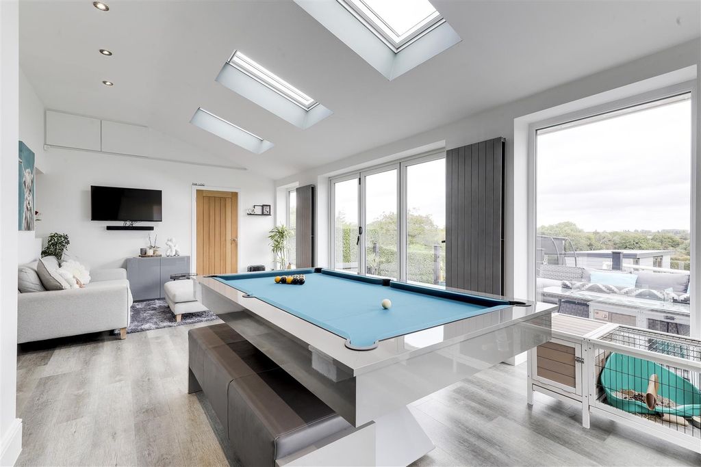 Property photo 3 of 36 Img_2896-Img_2900.Jpg