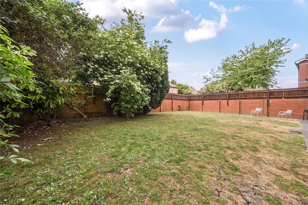 Property photo 3 of 11 Picture No. 10