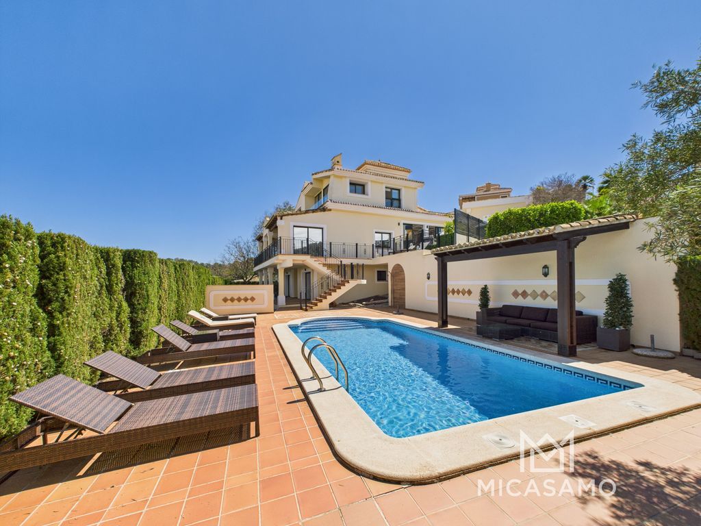 Property photo 1 of 22