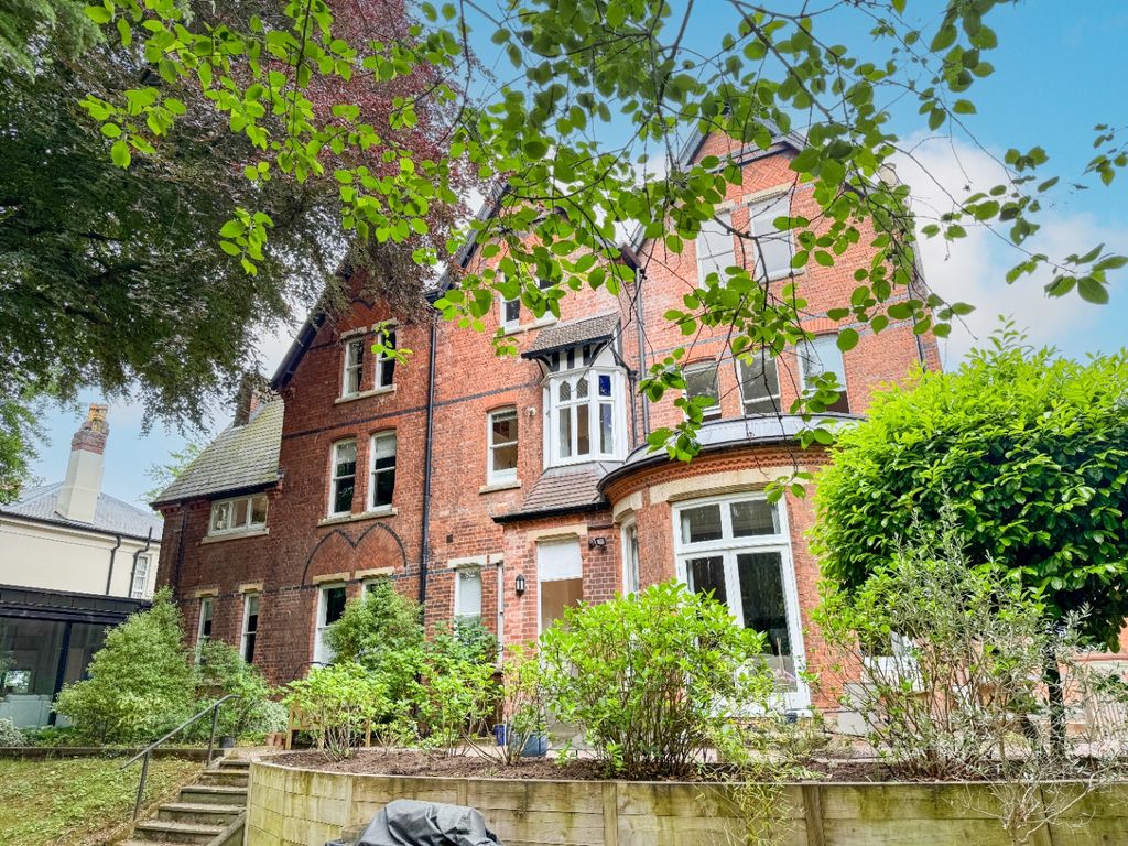 Property photo 2 of 26 4269583