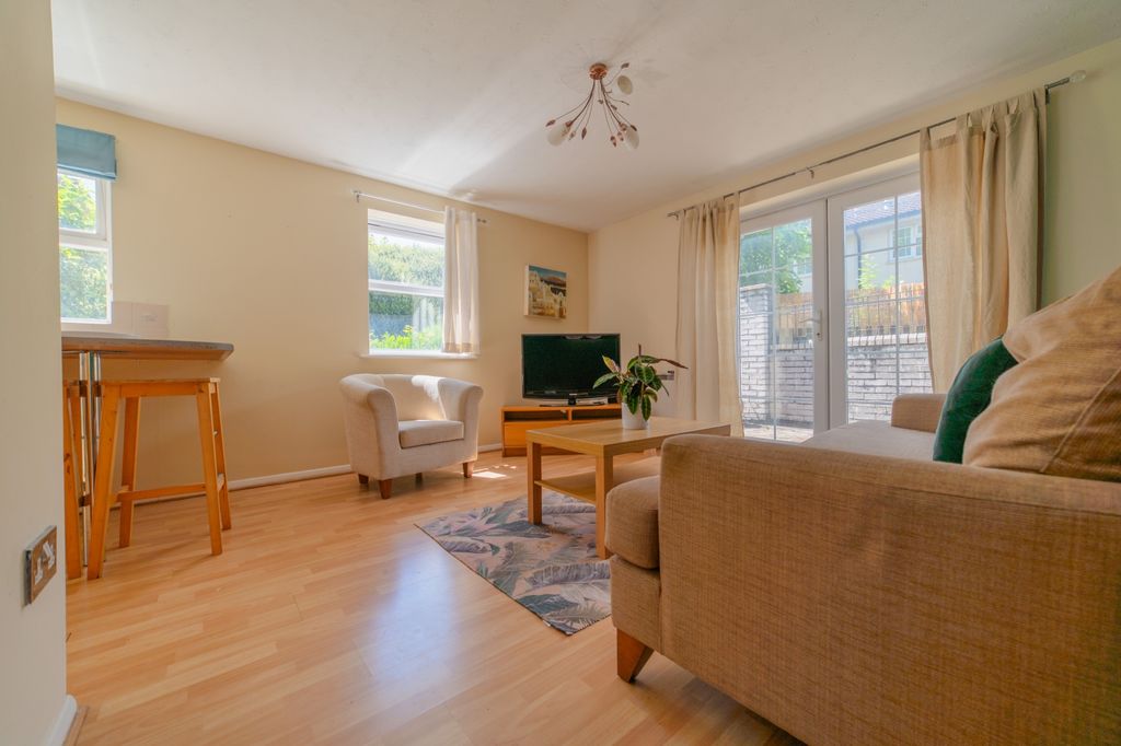 Property photo 2 of 14 Call 02920 454555 To Secure Your Viewing_5