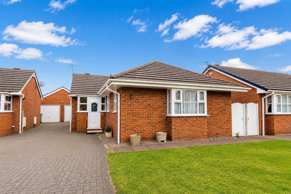 Property photo 1 of 25 5303520