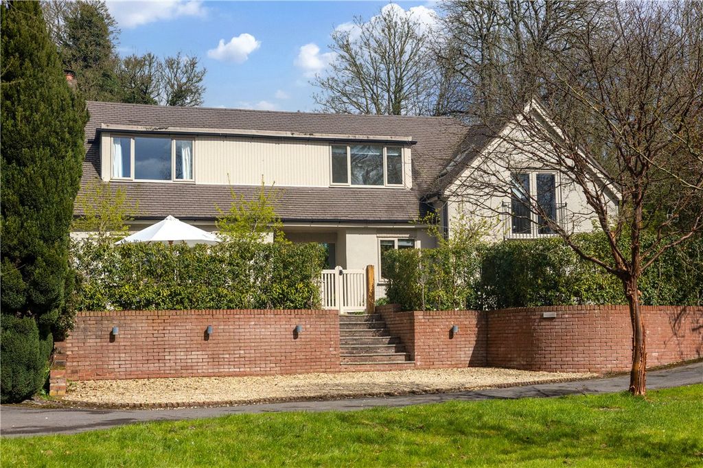 Property photo 1 of 22 Picture No. 18