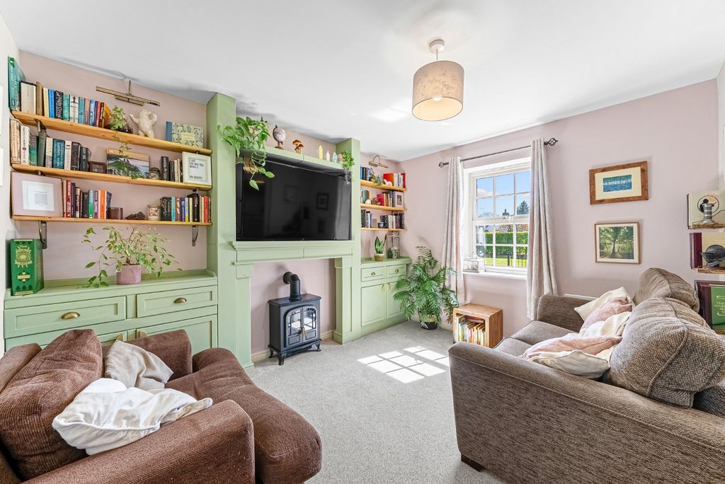 Property photo 3 of 16 Picture No. 06