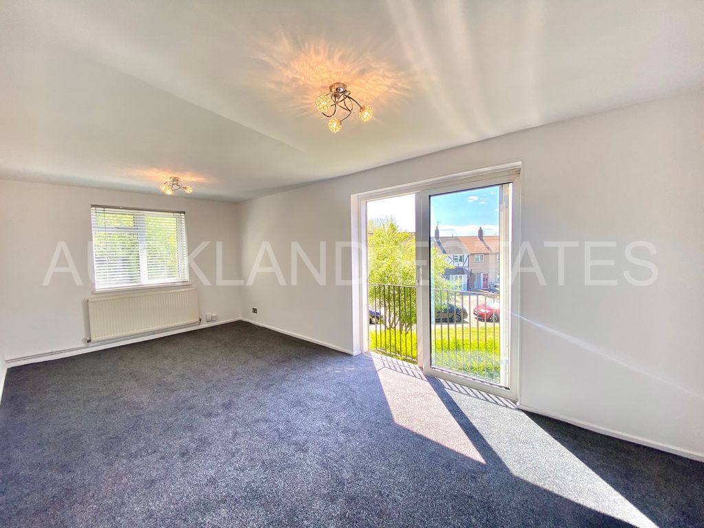 Property photo 3 of 20 Img_1129