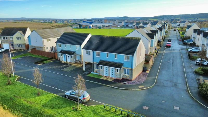 Property photo 1 of 23 Corner Position