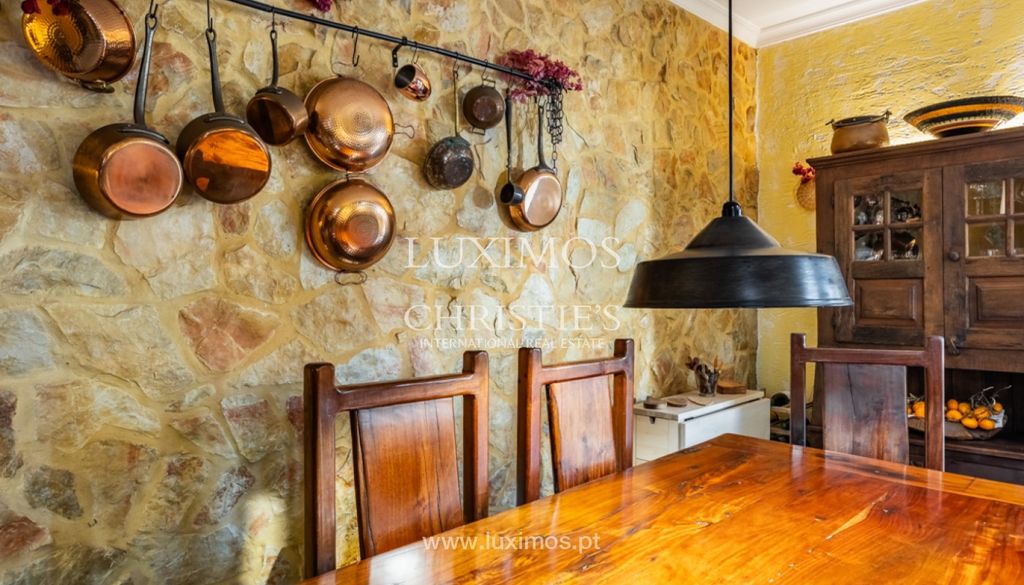 Property photo 3 of 28