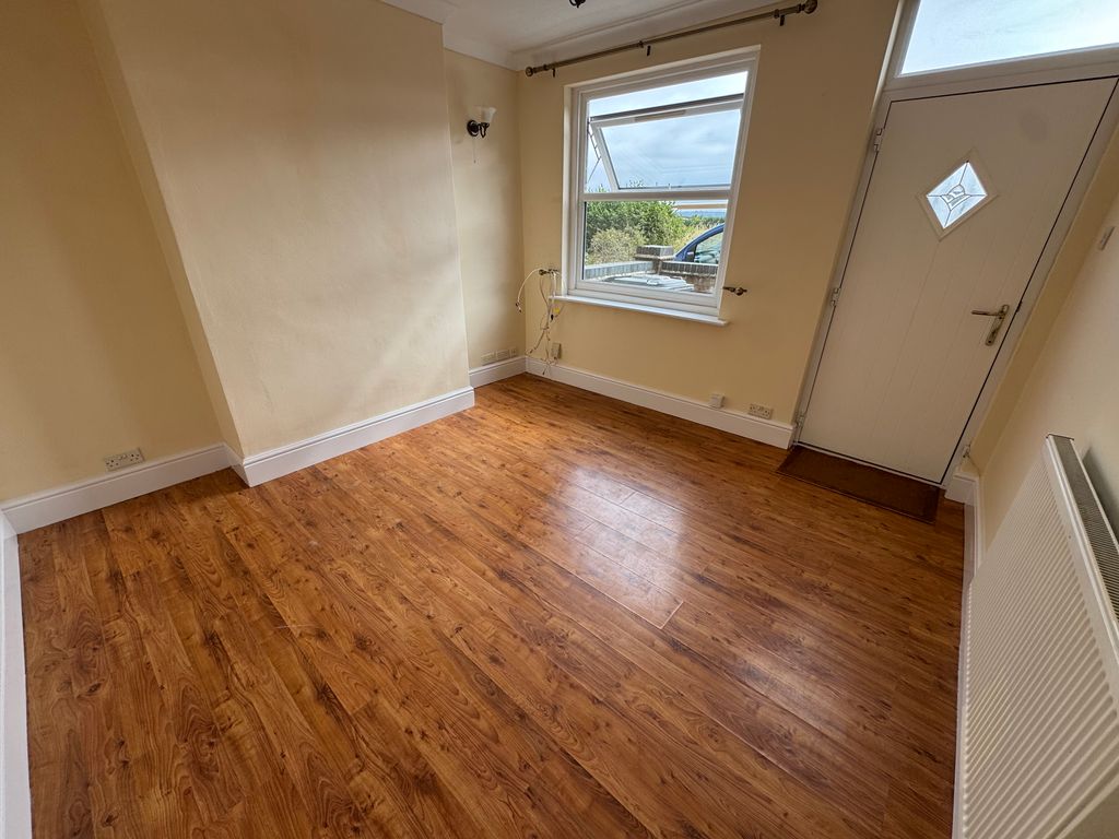 Property photo 1 of 8 Img_1754