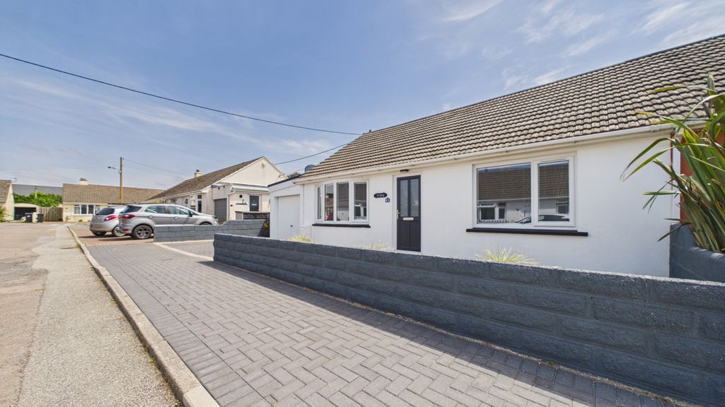 Property photo 1 of 19 Two Bedroom Semi Detached Bungalow