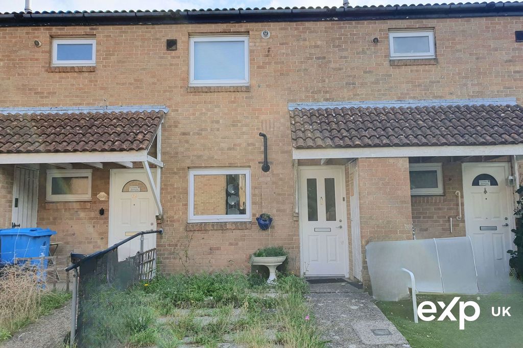 Property photo 1 of 8