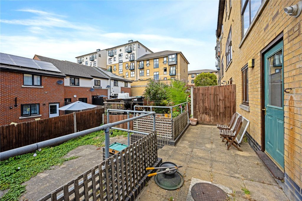 Property photo 3 of 12 Picture No. 05