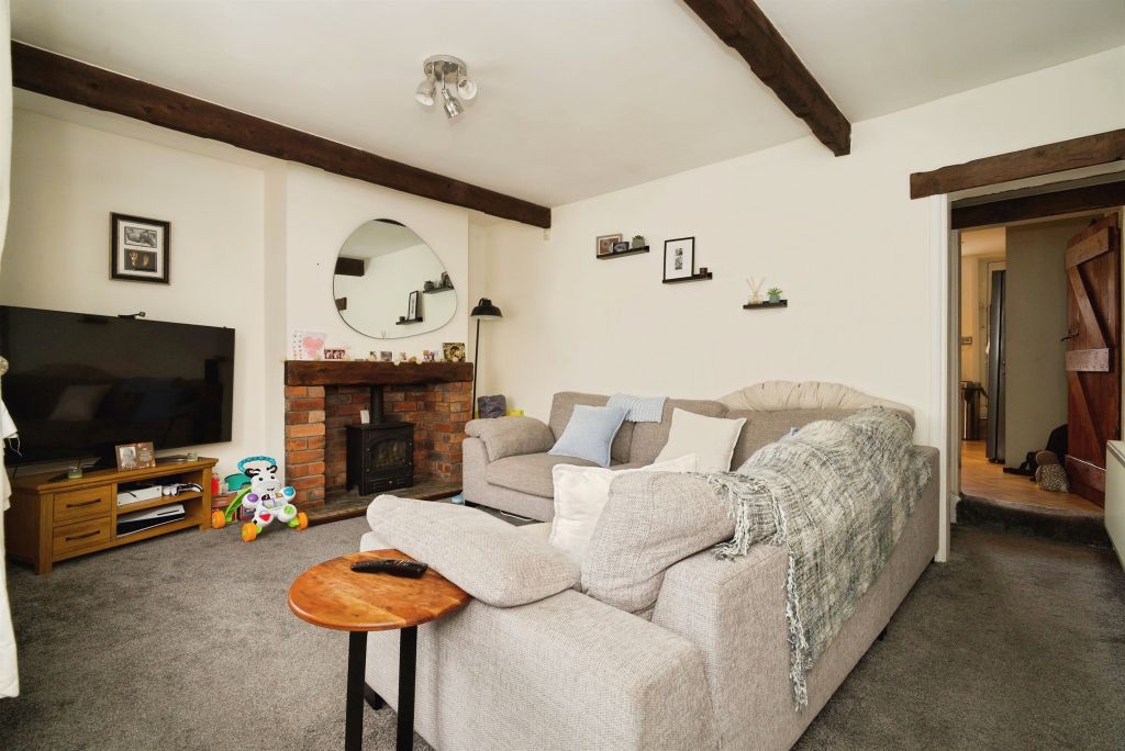 Property photo 3 of 18