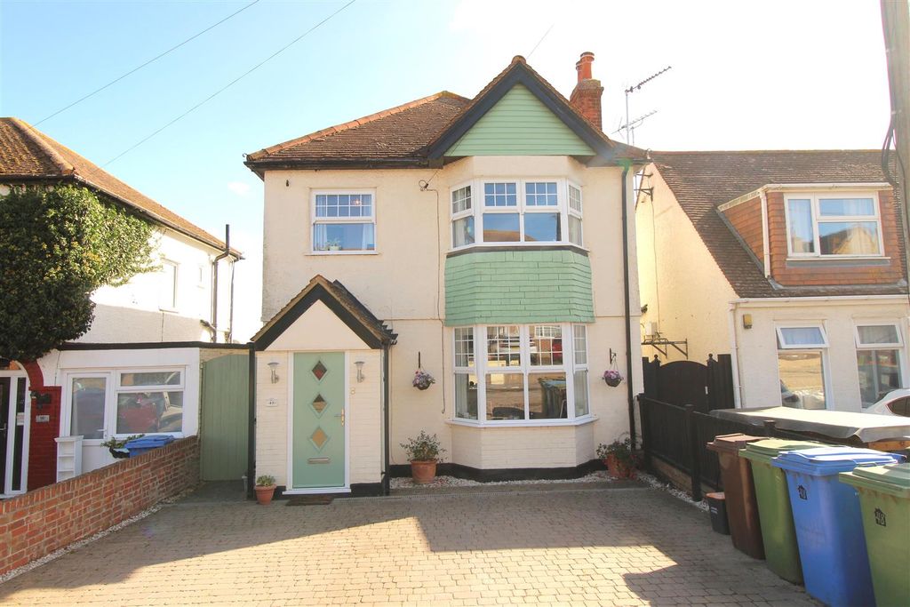 Property photo 1 of 22 Exterior - Edited.Jpg