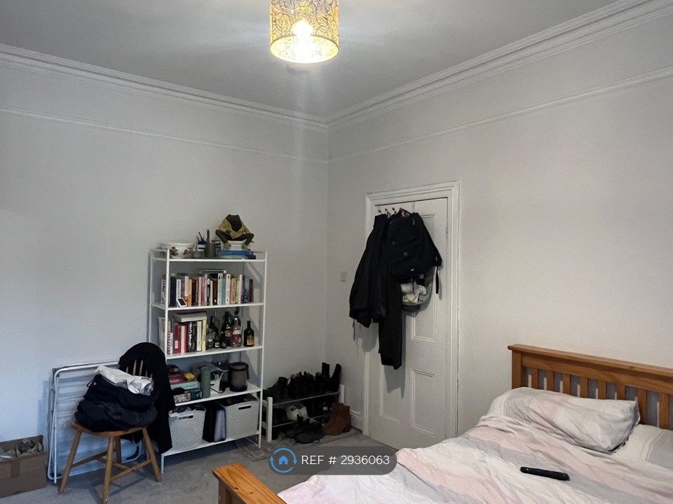 Property photo 3 of 8 Bedroom 3