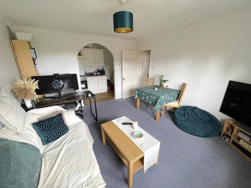 Property photo 3 of 7
