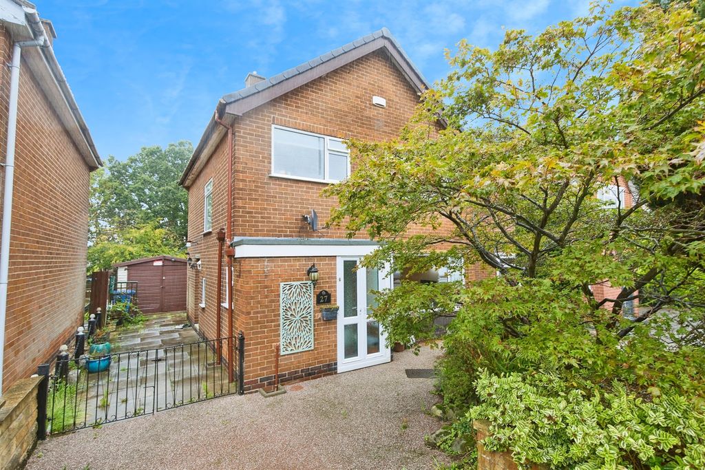 Property photo 3 of 17
