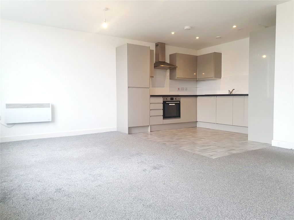 Property photo 1 of 7 Open Plan Living