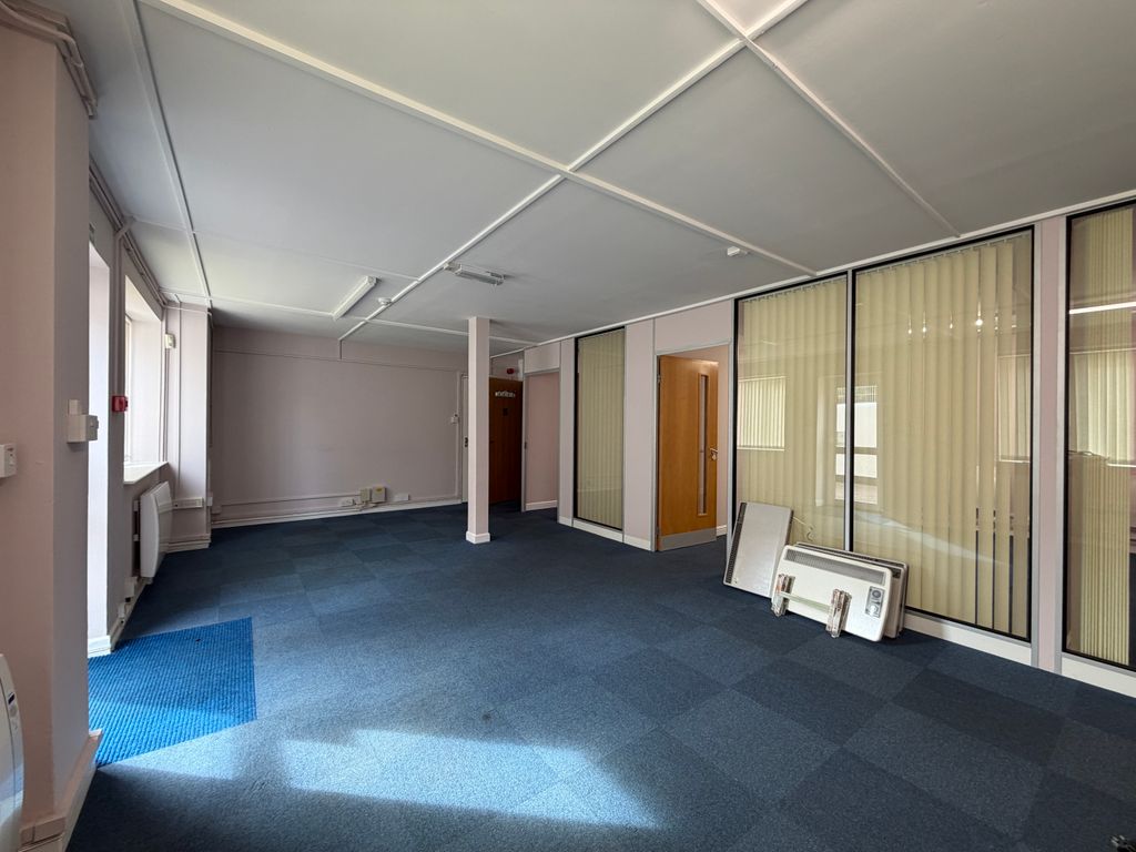 Property photo 3 of 3