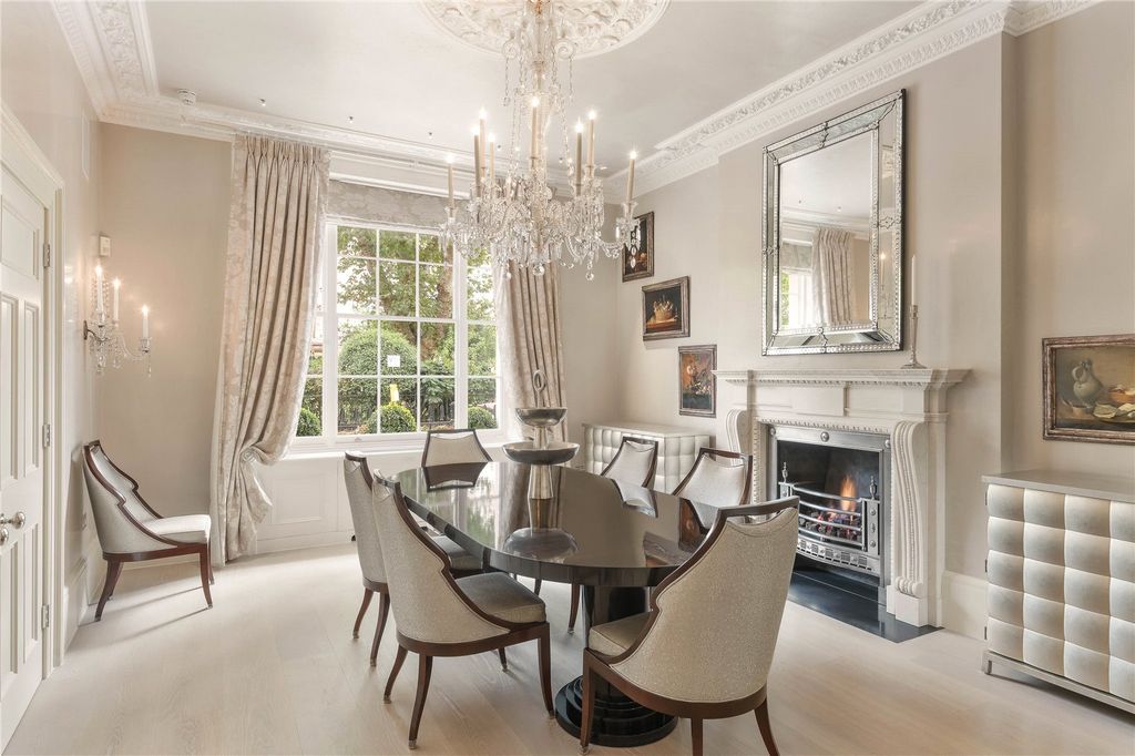 Chester Square, London SW1W photo 4