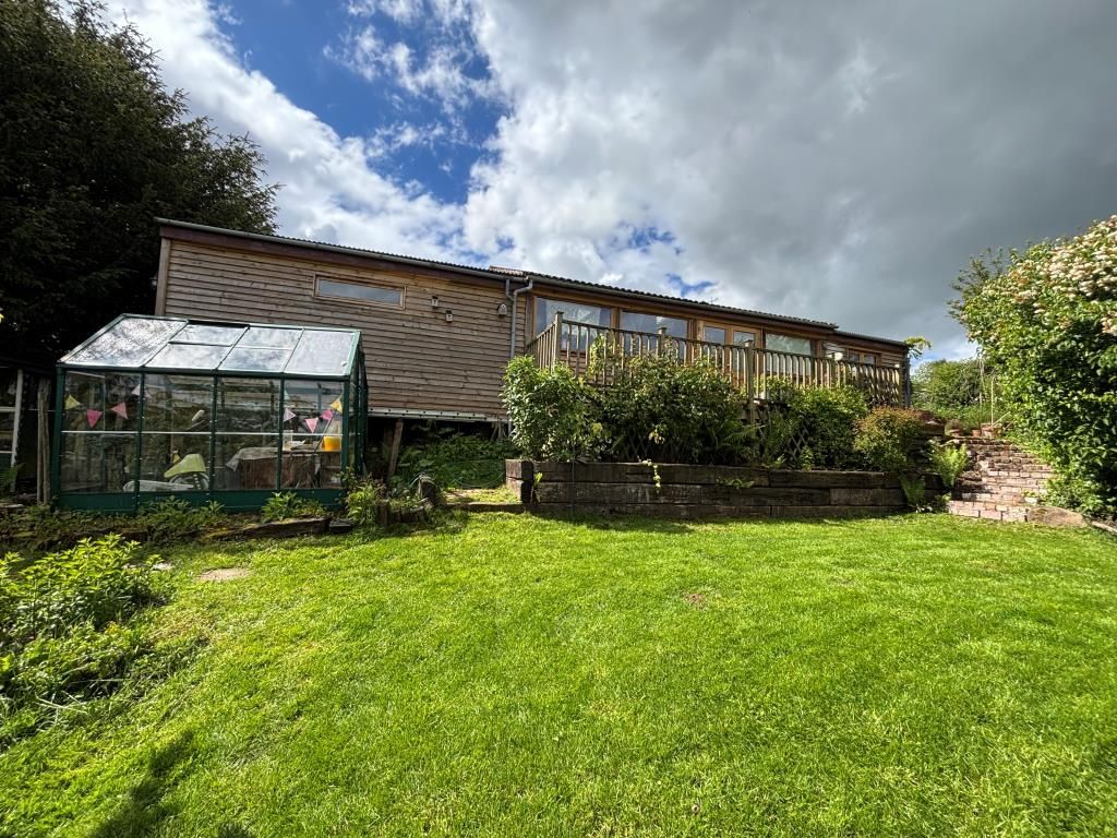 Property photo 3 of 13 External