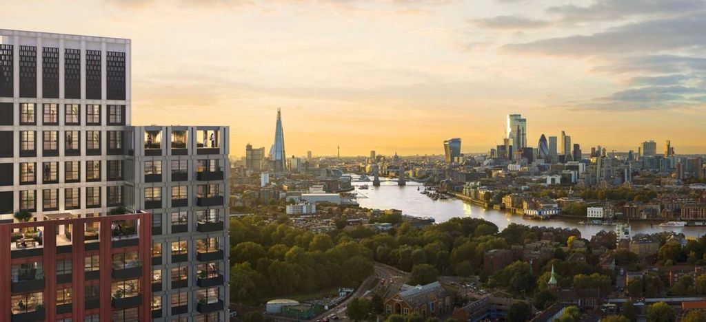 Property photo 3 of 24