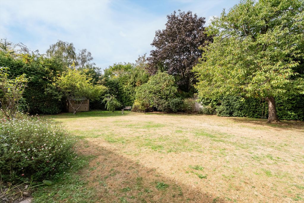 Property photo 3 of 21 Image