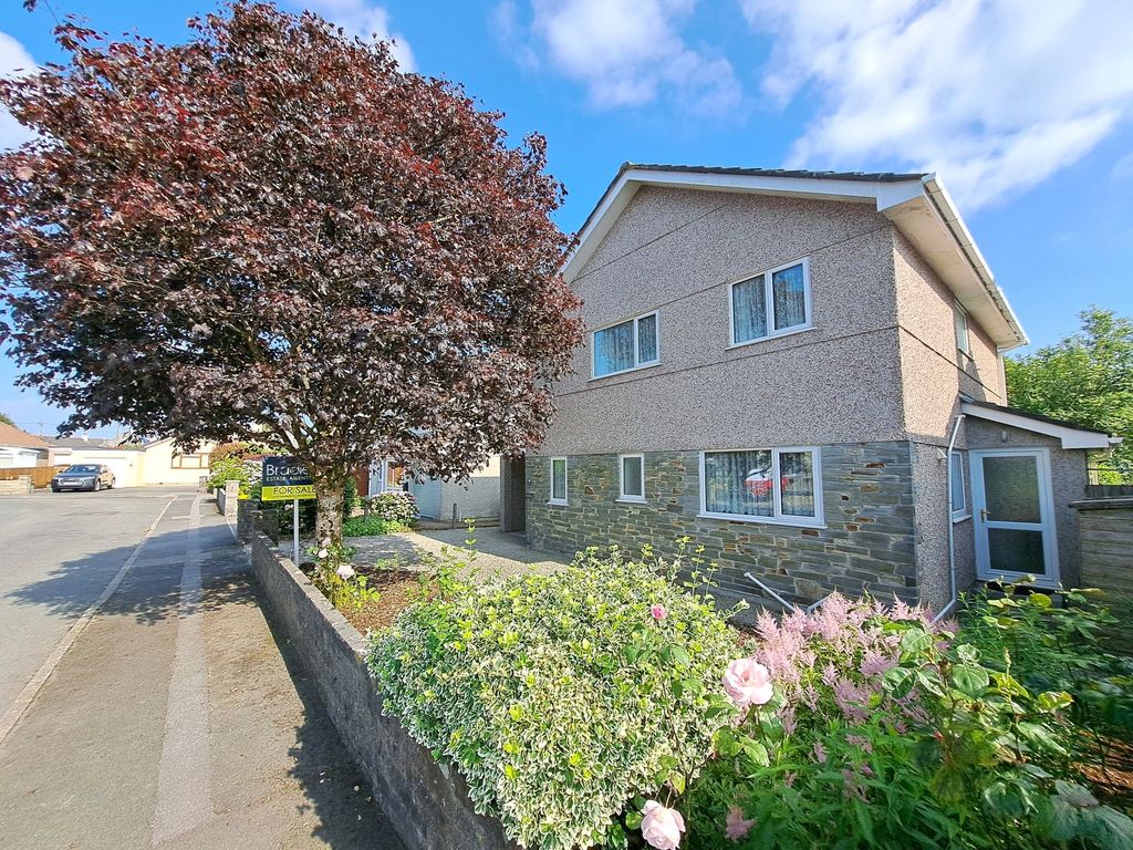 Property photo 1 of 14 1 - Picture No. 37