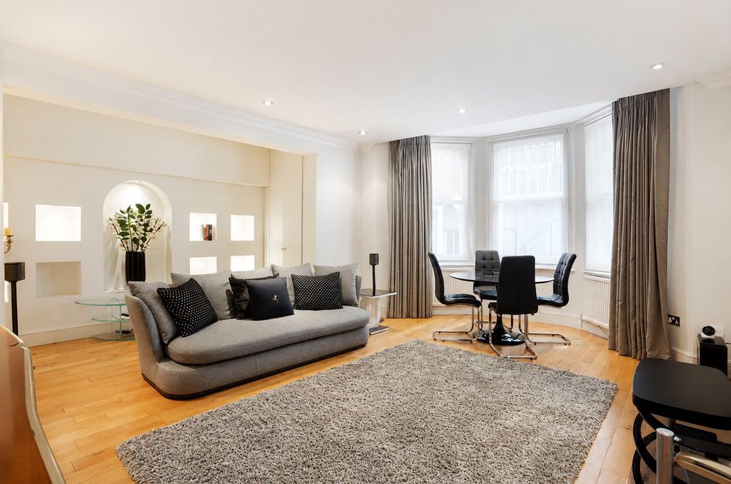 Property photo 2 of 12 Reception Room