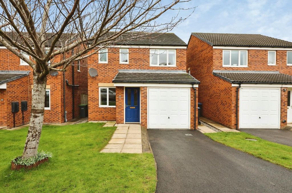 Property photo 1 of 14 67c720Ca-Pk7A4321.Jpg