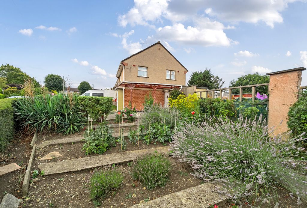 Property photo 2 of 23 1329904-34-688A06...