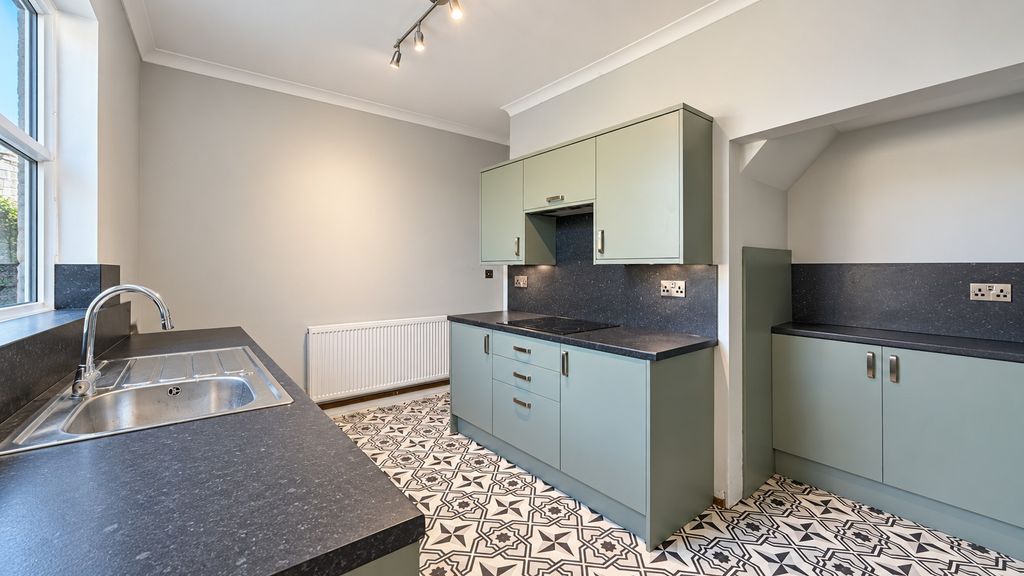 Property photo 3 of 15 5221336