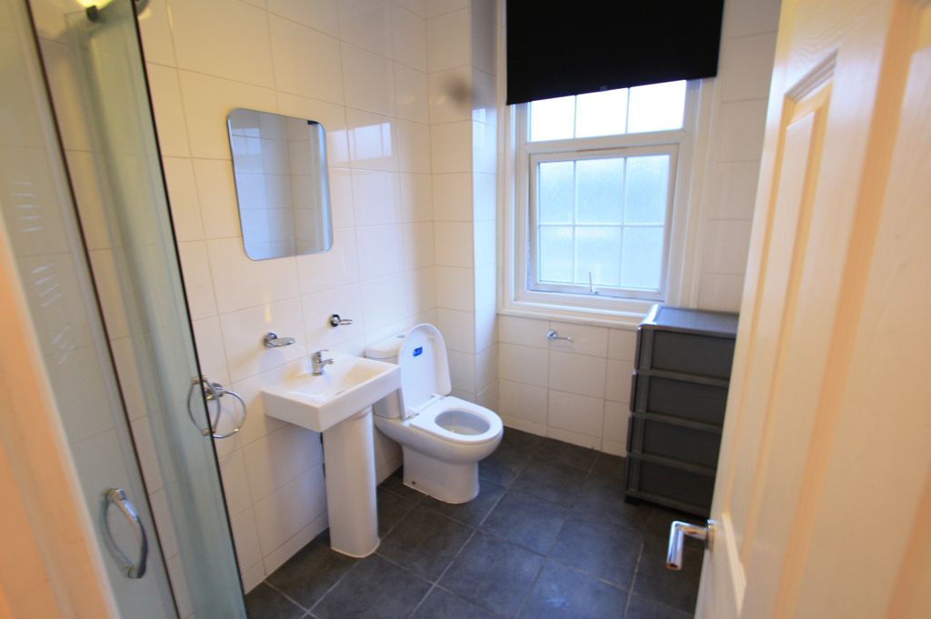 Property photo 3 of 3