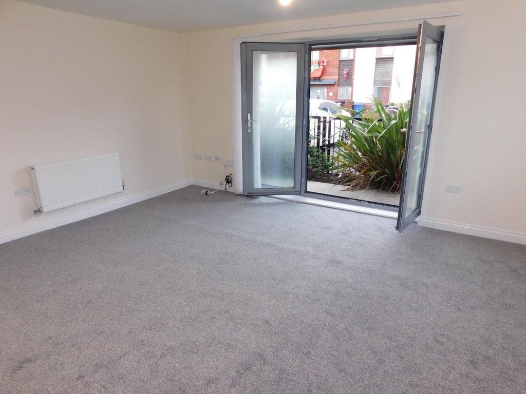 Property photo 2 of 10 Dscn0135.Jpg