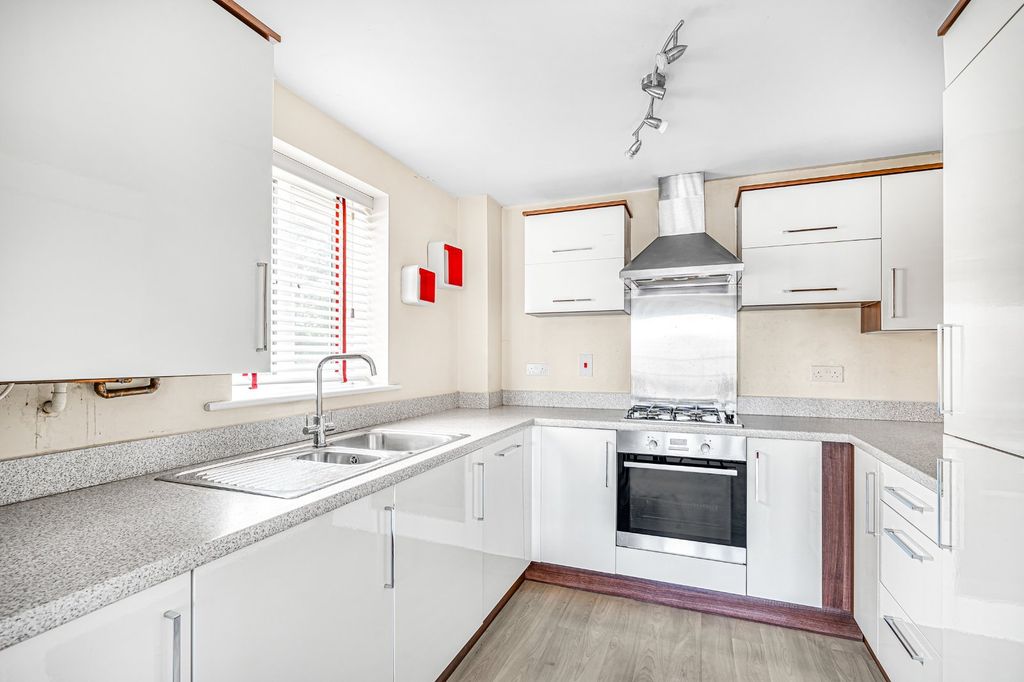 Property photo 2 of 13 Picture No. 04