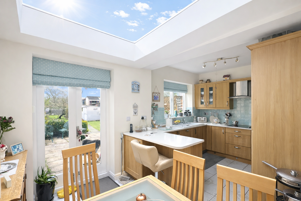 Property photo 1 of 21