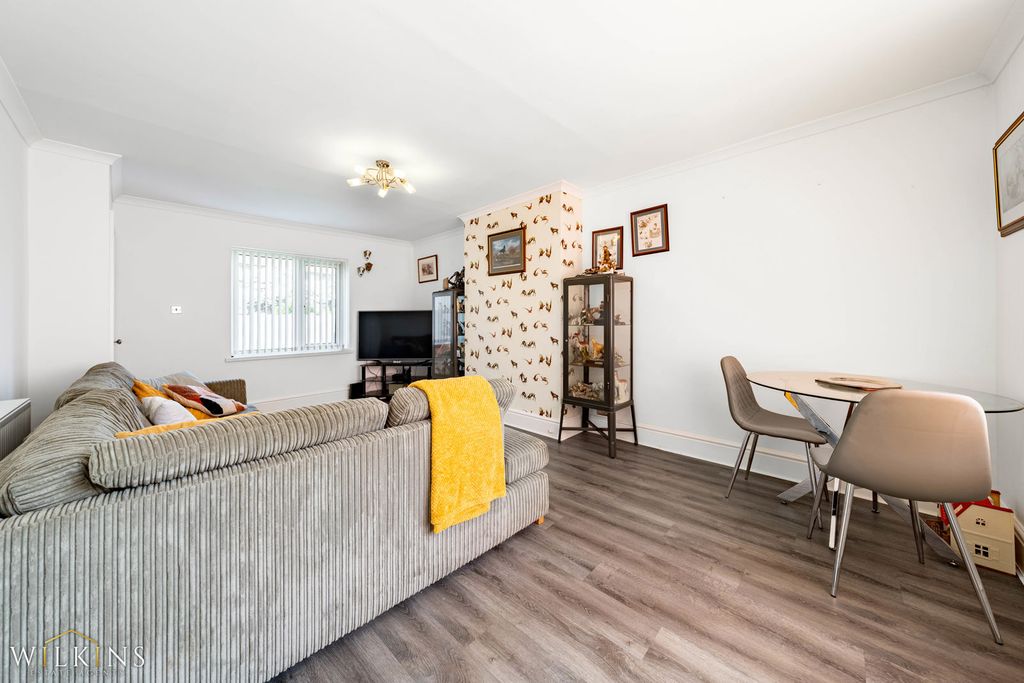 Property photo 3 of 26 Photograph