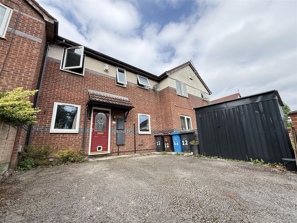 Property photo 2 of 16