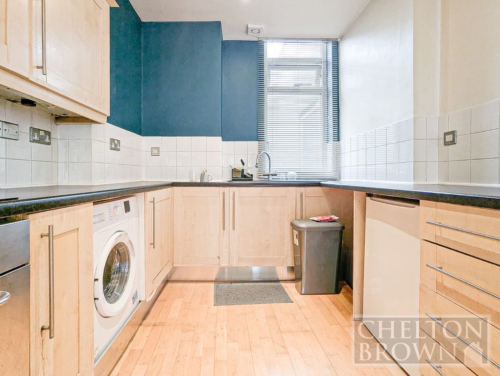 Property photo 2 of 16 Kitchen